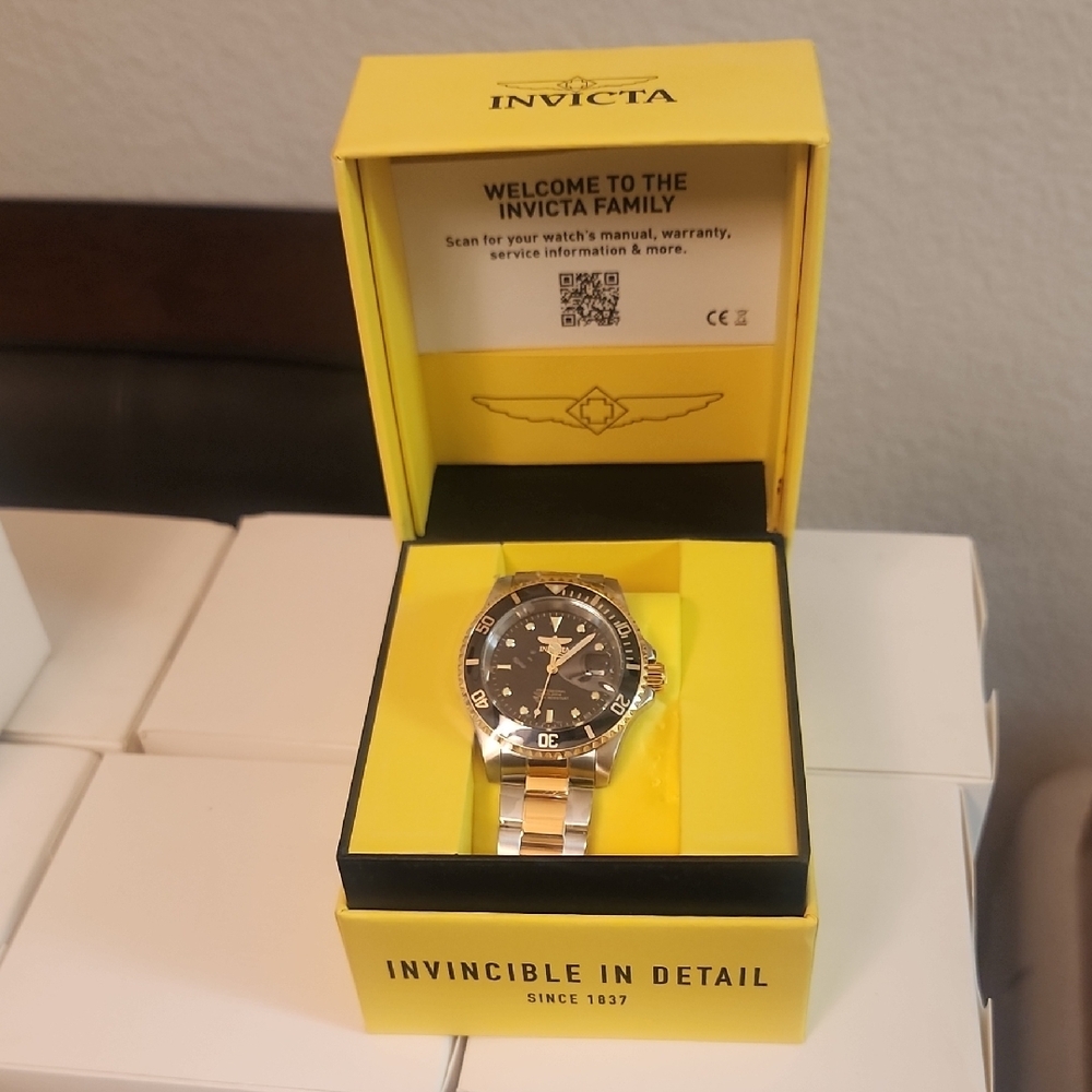Invicta Black and Silver Dive Watch